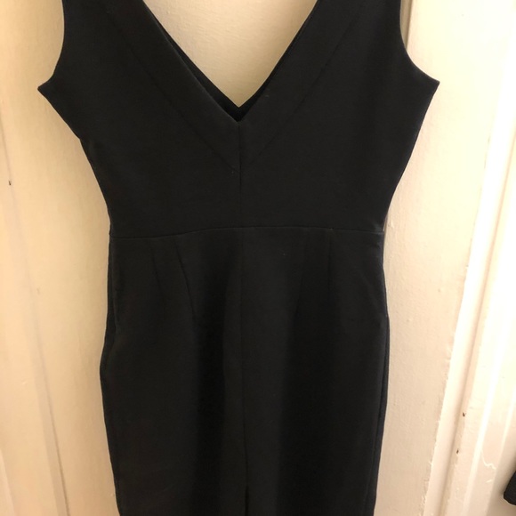 Banana Republic Black Dress - Size 2 - Picture 3 of 6